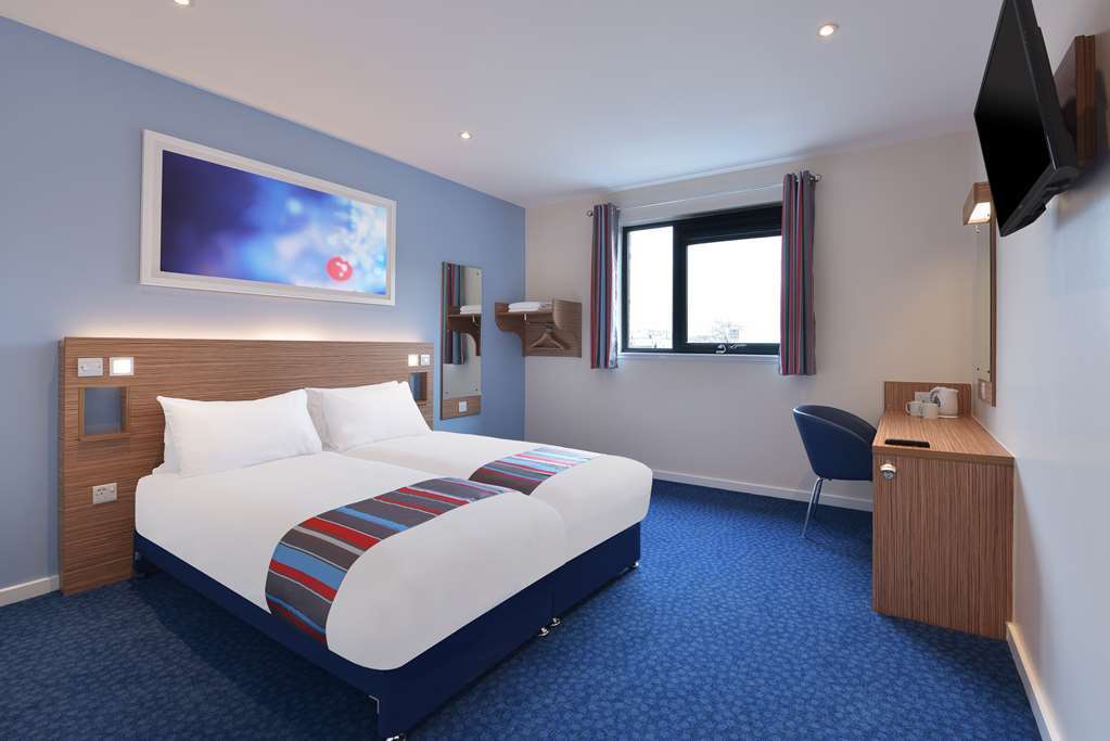 Travelodge Plymouth Roborough Oda fotoğraf